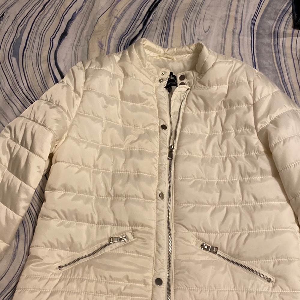 White lightweight puffer, classic Jason Maxwell